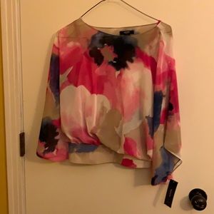 Alfani Blouse flowey petite top